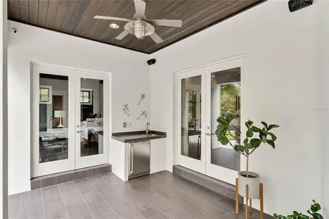 $2,499,000 | 2550 Venetian Way, Winter Park, FL 32789