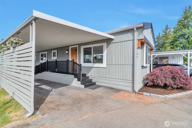 $131,999 | 18501 52nd Avenue West, Unit 84, Lynnwood, WA 98037