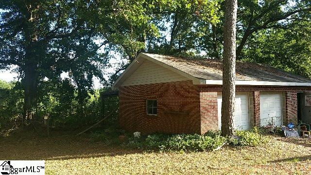 233 Brown Road Laurens, SC 29360 - Photo 2 of 7 Gallery Image 2