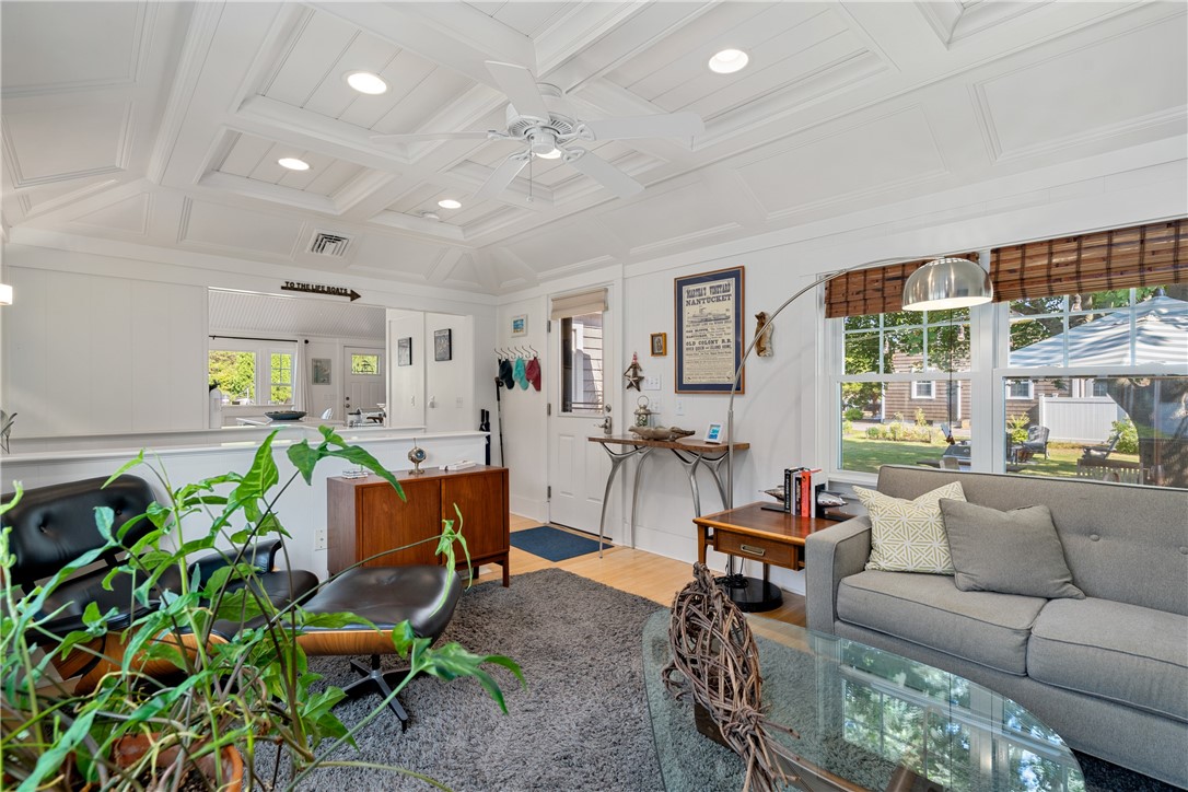 68 Ram Island Road Charlestown, RI 02813 - Photo 5 of 44