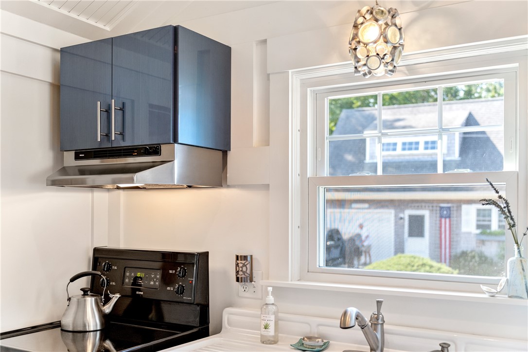 68 Ram Island Road Charlestown, RI 02813 - Photo 8 of 44