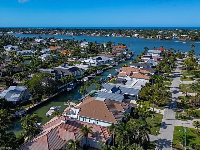 $3,495,000 | 1448 Marlin Drive, Naples, FL 34102