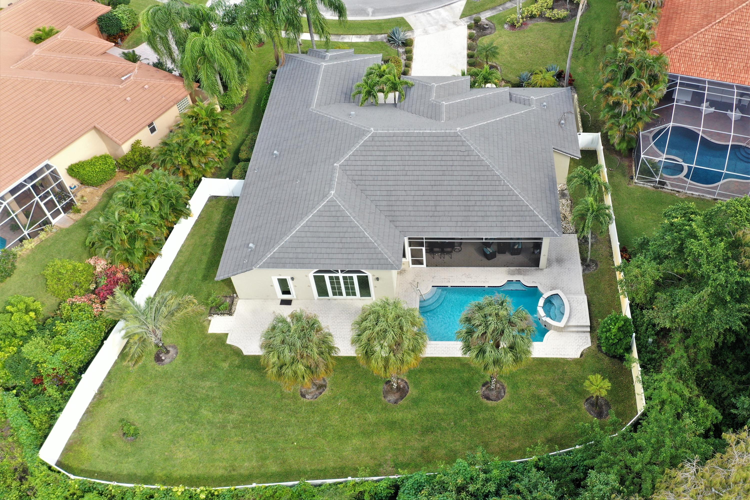 10570 Harich Lane Boca Raton, FL 33498 - Photo 5 of 27 Private backyard