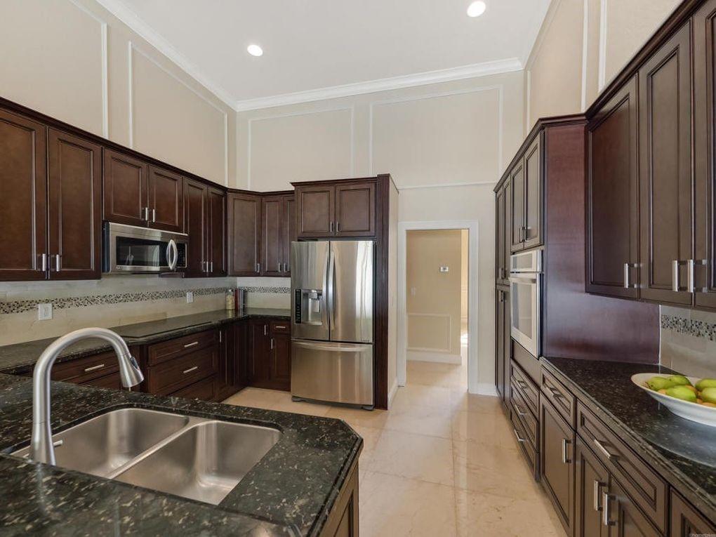 10570 Harich Lane Boca Raton, FL 33498 - Photo 8 of 27 Gourmet Kitchen