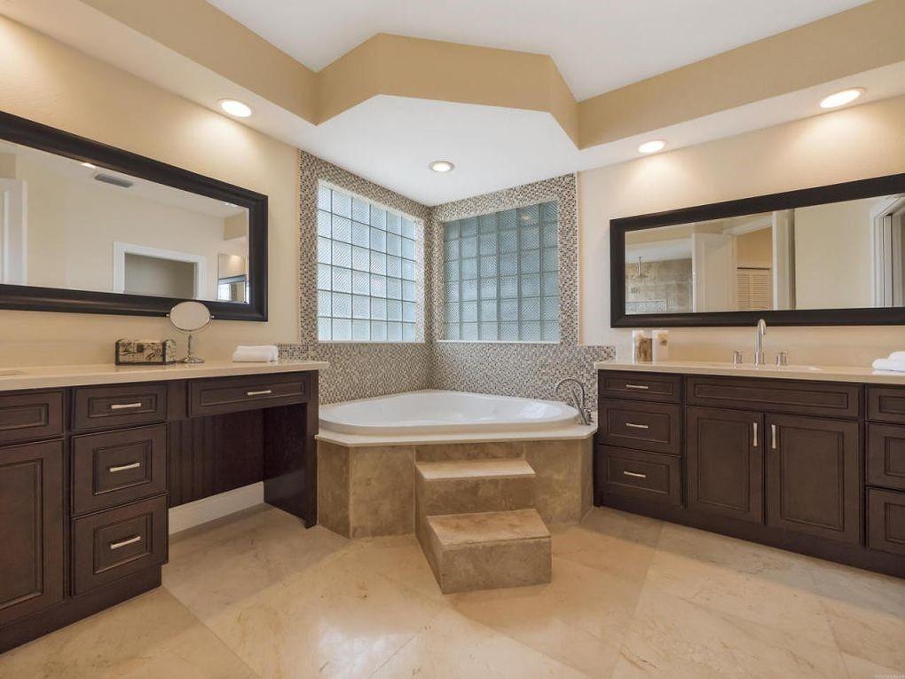 10570 Harich Lane Boca Raton, FL 33498 - Photo 10 of 27 Luxurious Master Bath