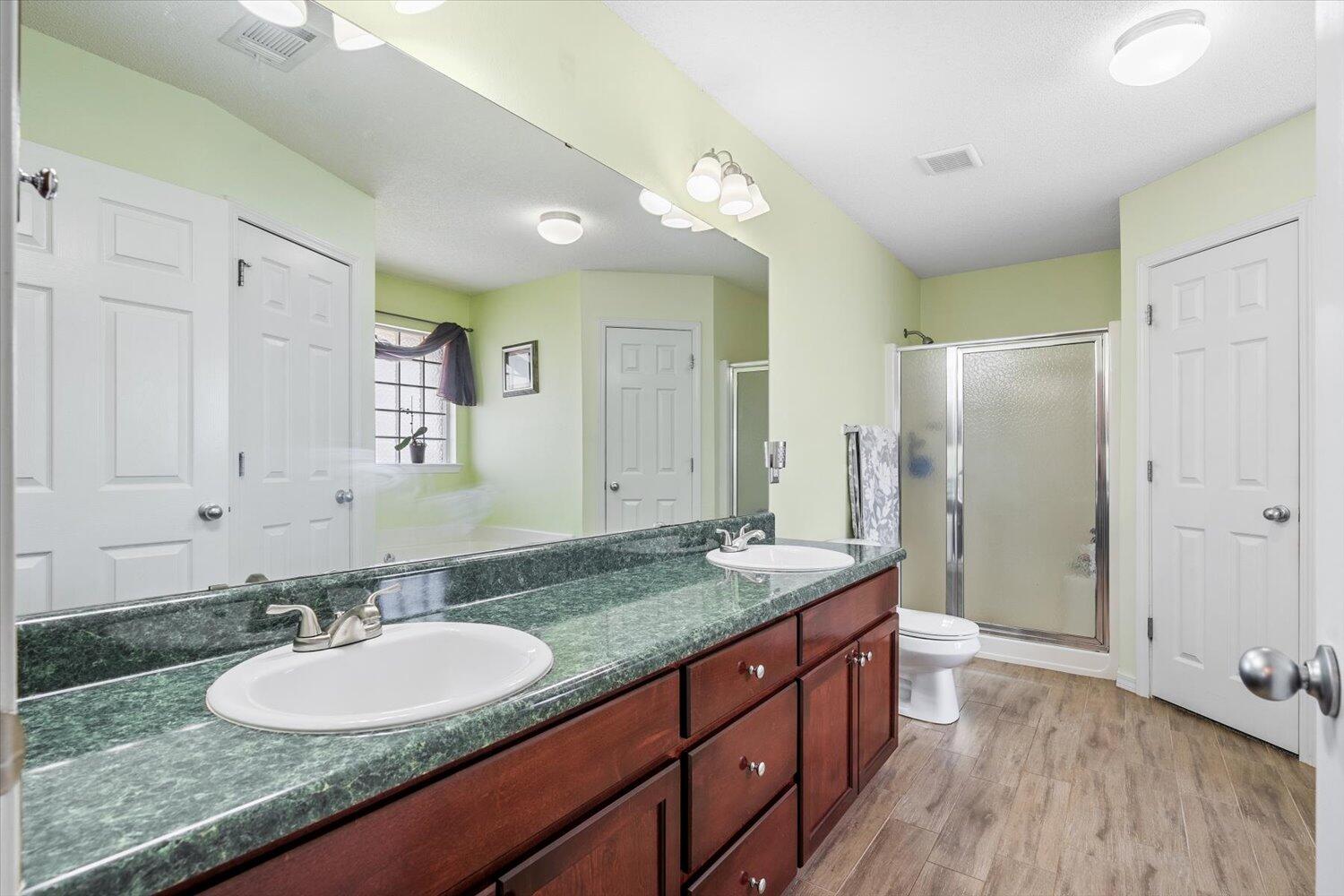 212 Raptor Drive Crestview, FL 32536 - Photo 22 of 35 22-212 Raptor Dr-0022