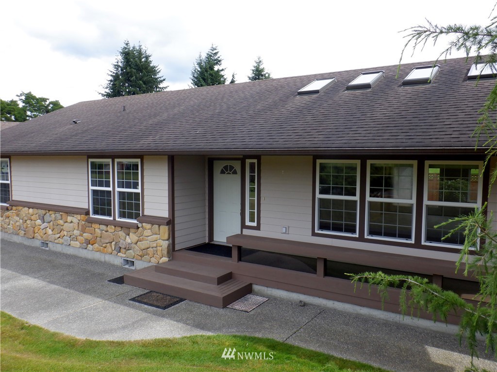 22784 Rallye Lane Sedro-Woolley, WA 98284 - Photo 2 of 25 Gallery Image 2