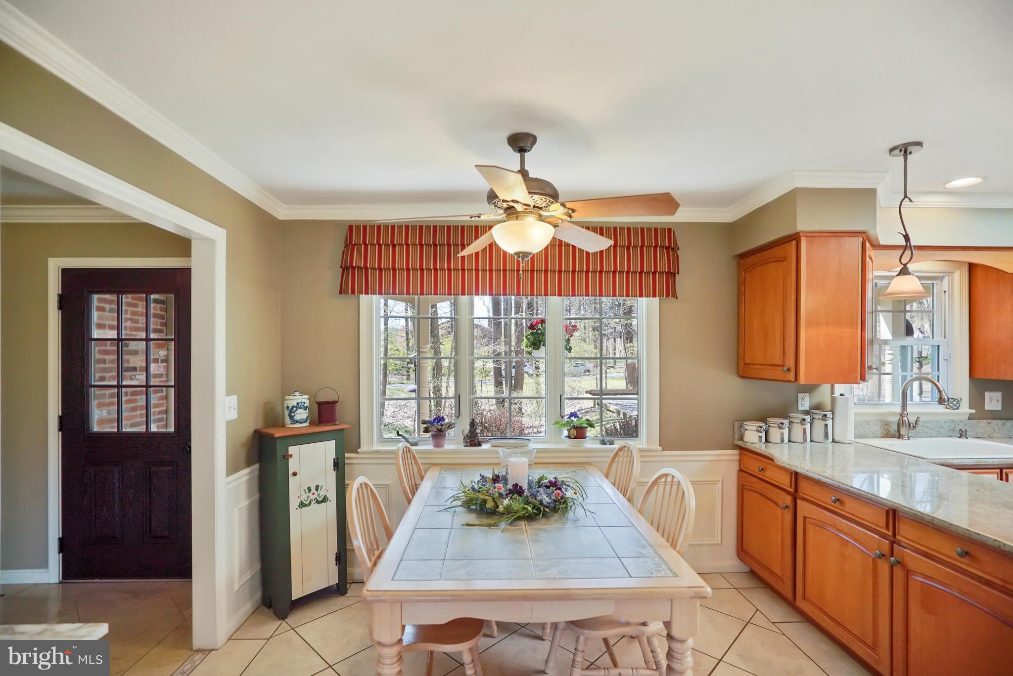 12246 Etchison Road Ellicott City, MD 21042 - Photo 3 of 30 Kitchen