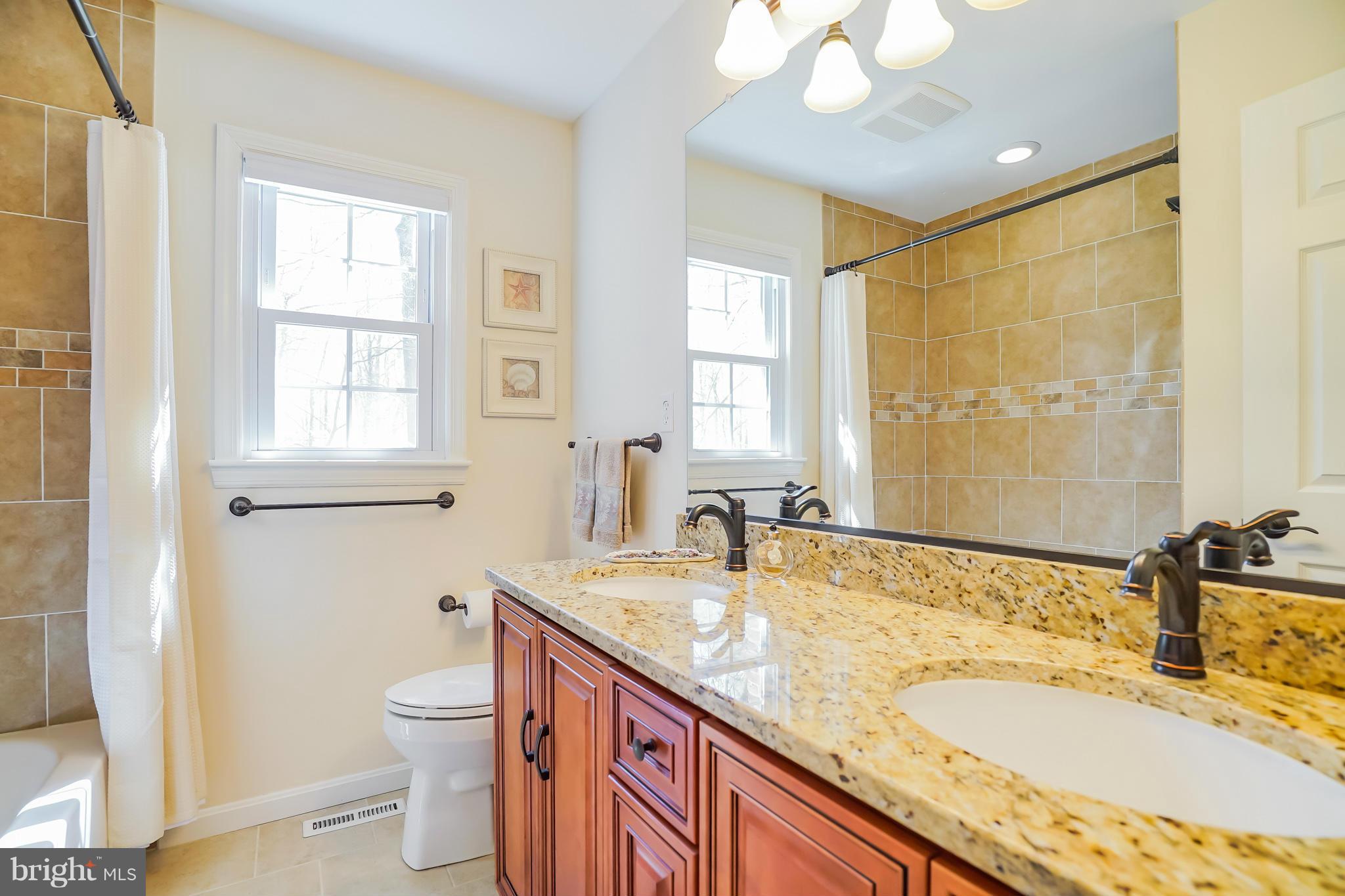 12246 Etchison Road Ellicott City, MD 21042 - Photo 22 of 30 Bath (Master)