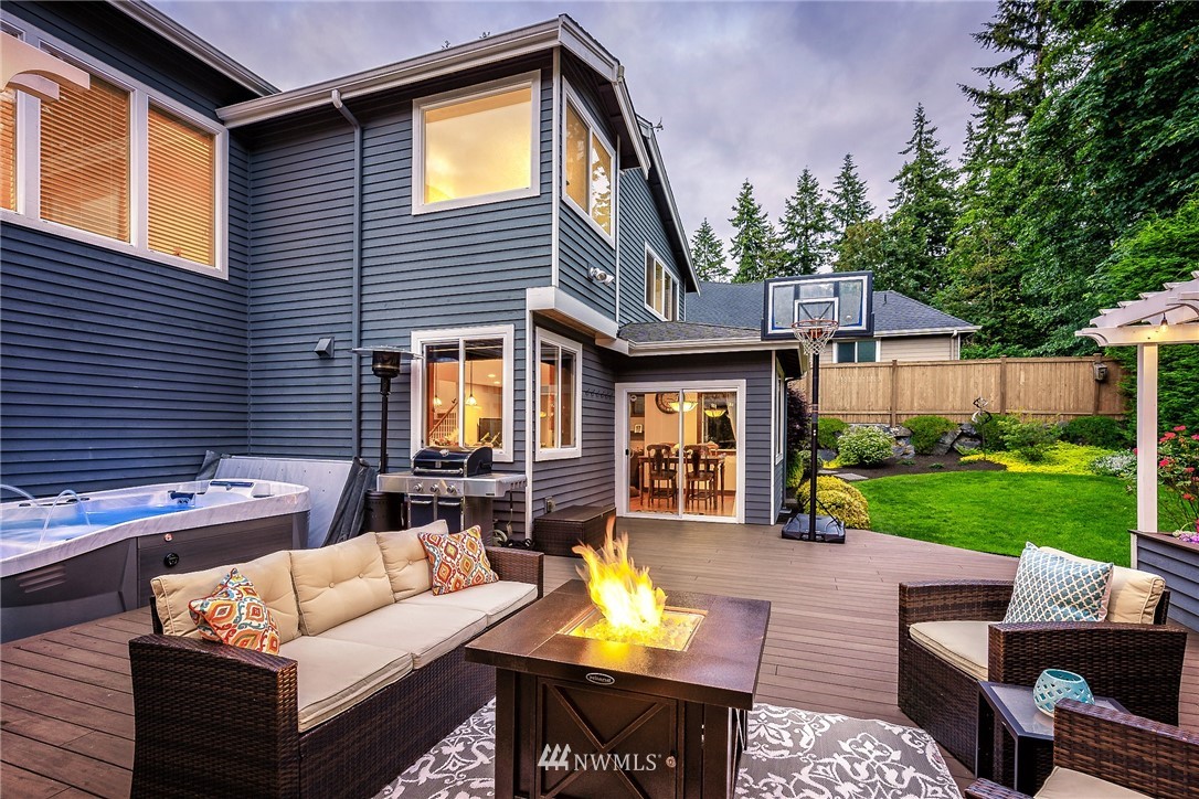 8712 200th Street Southwest Edmonds, WA 98026 - Photo 22 of 25 Gallery Image 22
