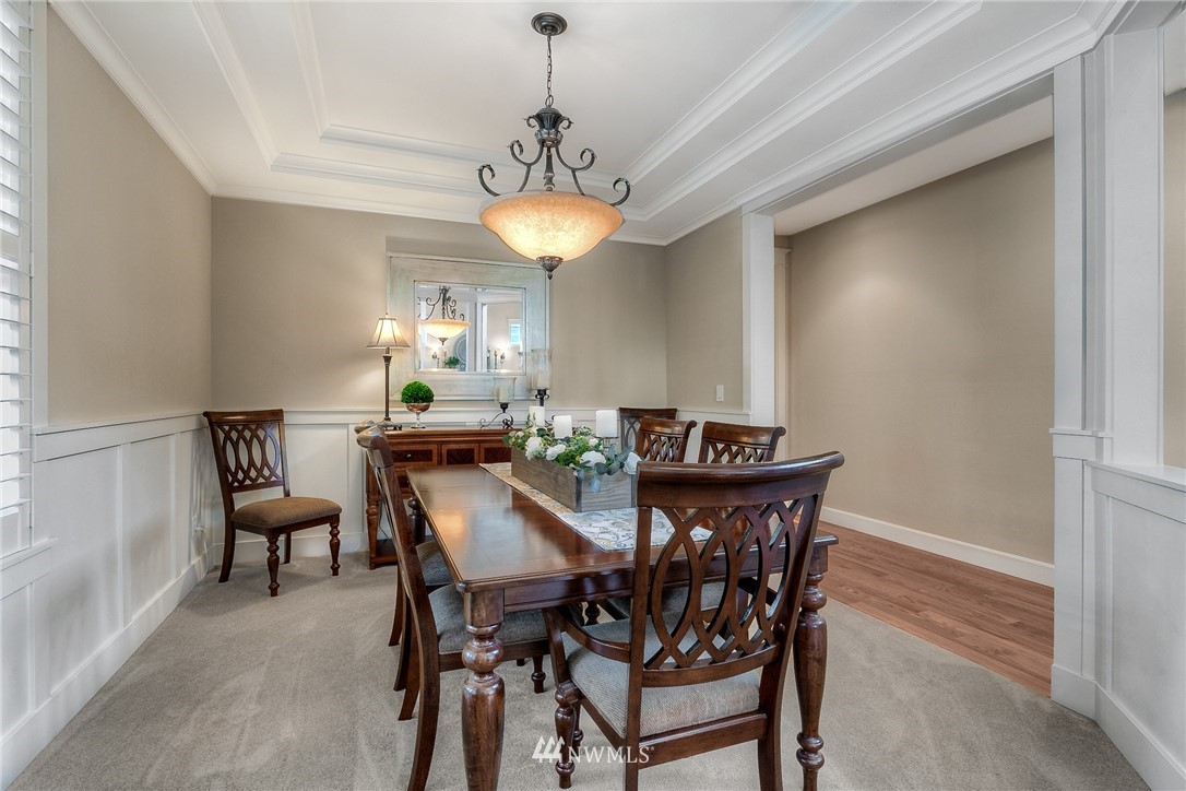 8712 200th Street Southwest Edmonds, WA 98026 - Photo 6 of 25 Gallery Image 6