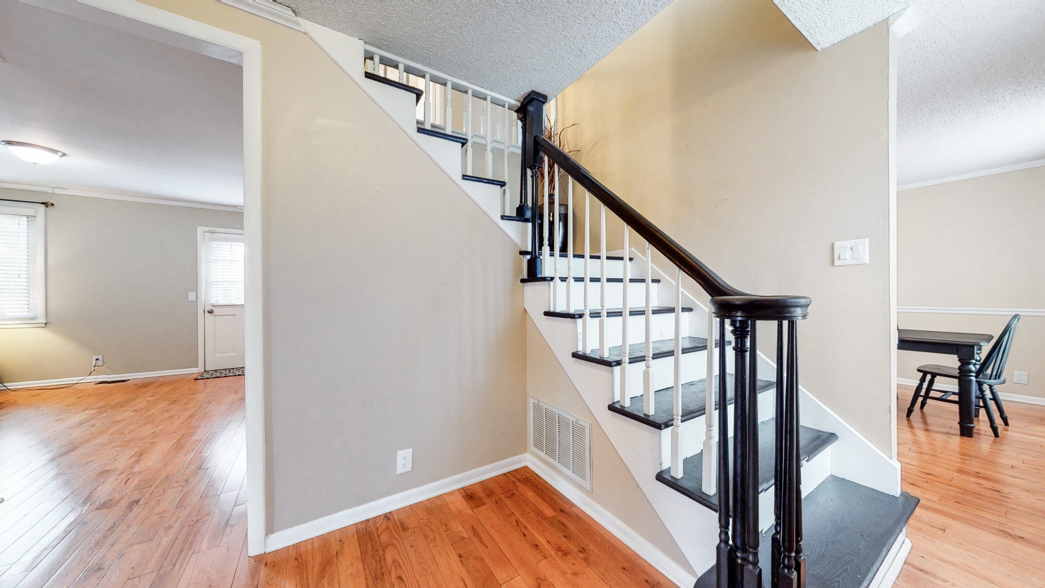 164 Timber Ridge Drive Nashville, TN 37217 - Photo 4 of 29 Gallery Image 4