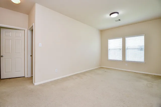 $2,000 | 21622 Crest Peak Way, Katy, TX 77449