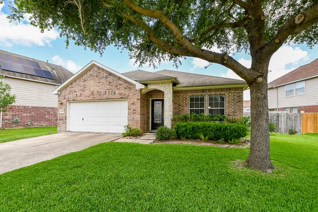 $2,000 | 21622 Crest Peak Way, Katy, TX 77449