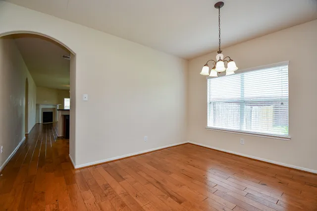 $2,000 | 21622 Crest Peak Way, Katy, TX 77449