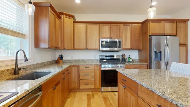 $699,900 | 154 Chase Court, Essex, VT 05452