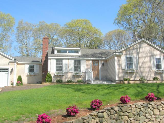 20 David Street Osterville, MA 02655 - Photo 1 of 12 Primary Photo