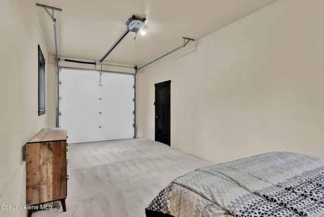 $899,000 | 42 West Seneacquoteen Drive, Priest River, ID 83856