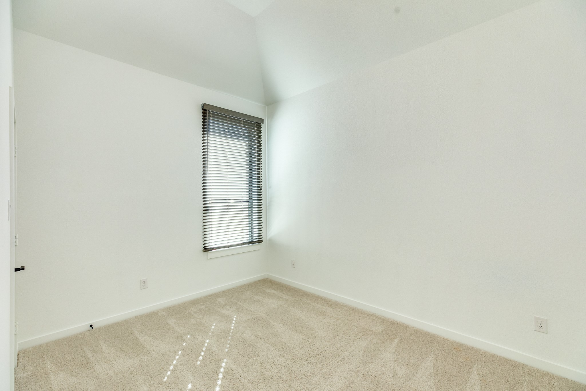 3806 Shackleton Court Rosharon, TX 77583 - Photo 8 of 50 This photo shows the second bedroom window, which overlooks the side yard. The carpet in this room is in excellent, like-new condition.