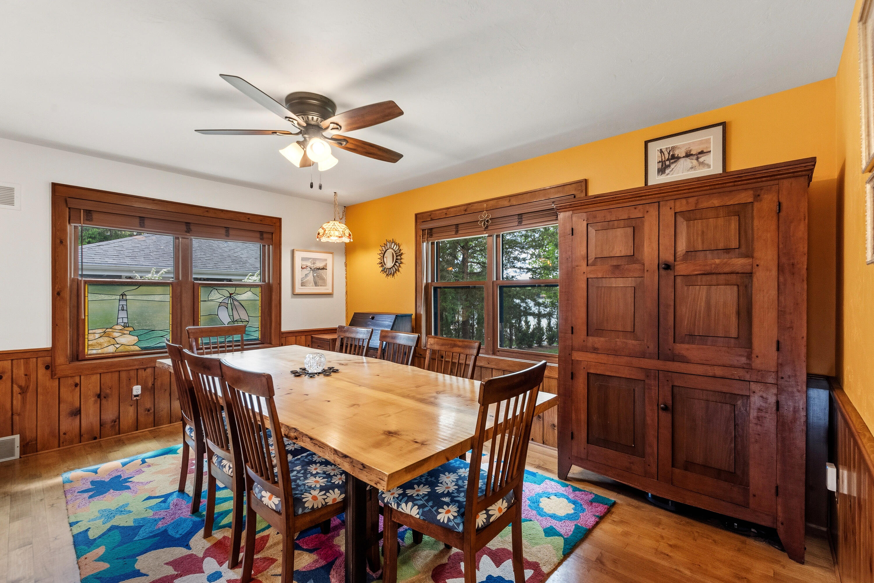 W376S4887 East Pretty Lake Road Ottawa, WI 53118 - Photo 17 of 61 Great for holidays and parties