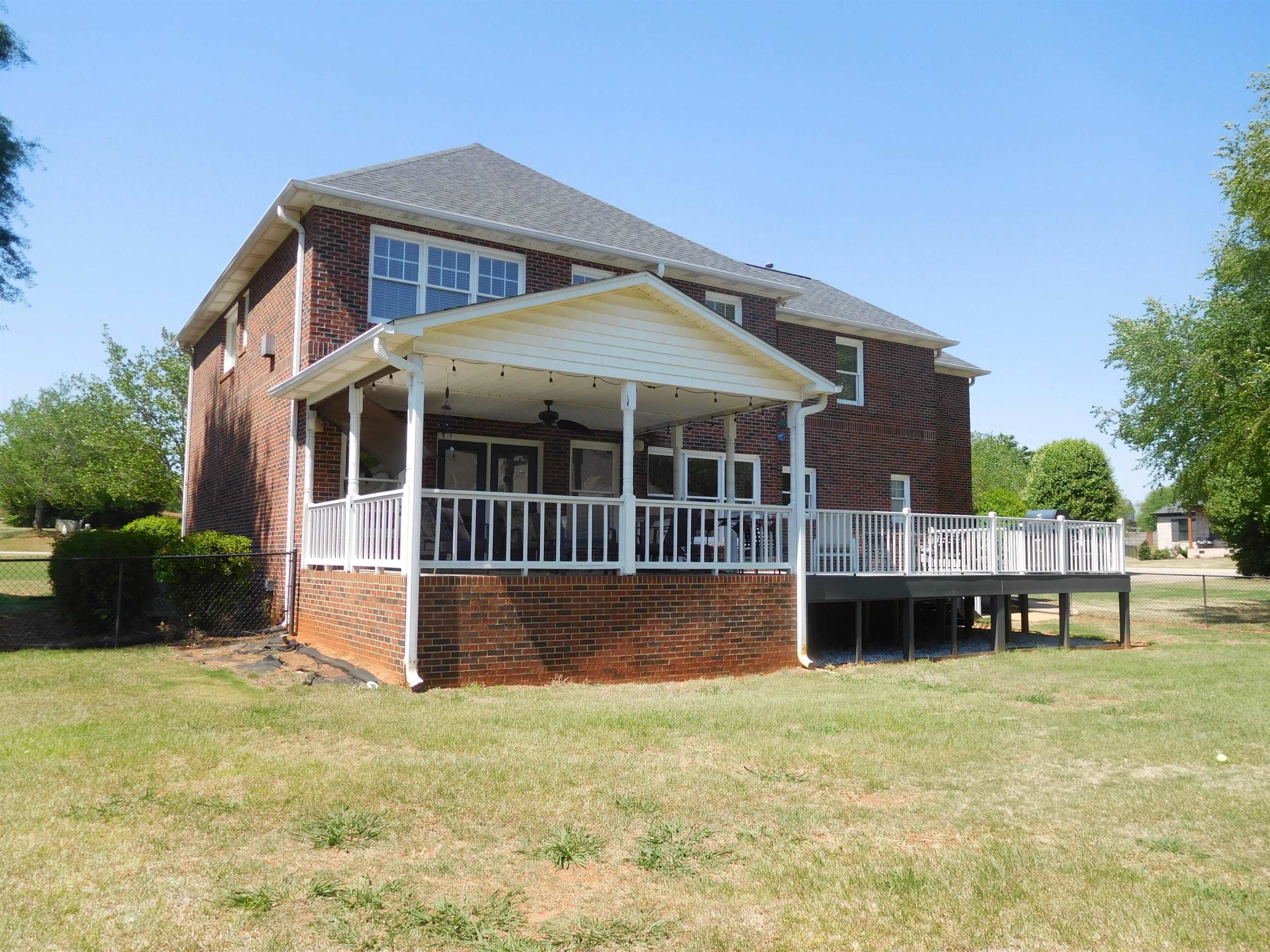 106 Hampton Drive Gaffney, SC 29341 - Photo 26 of 32