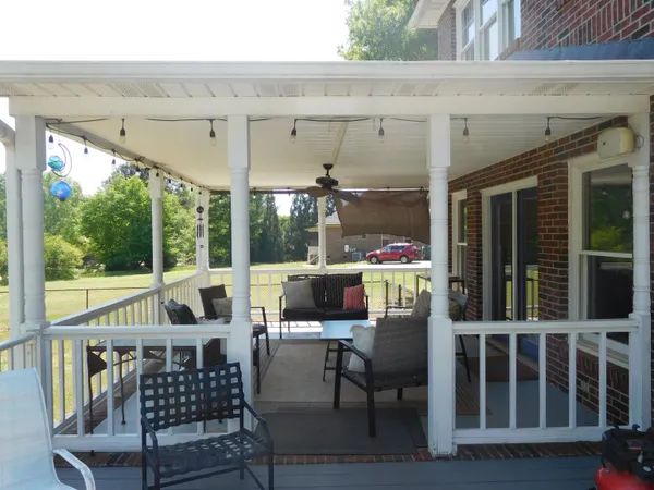 $589,900 | 106 Hampton Drive, Gaffney, SC 29341