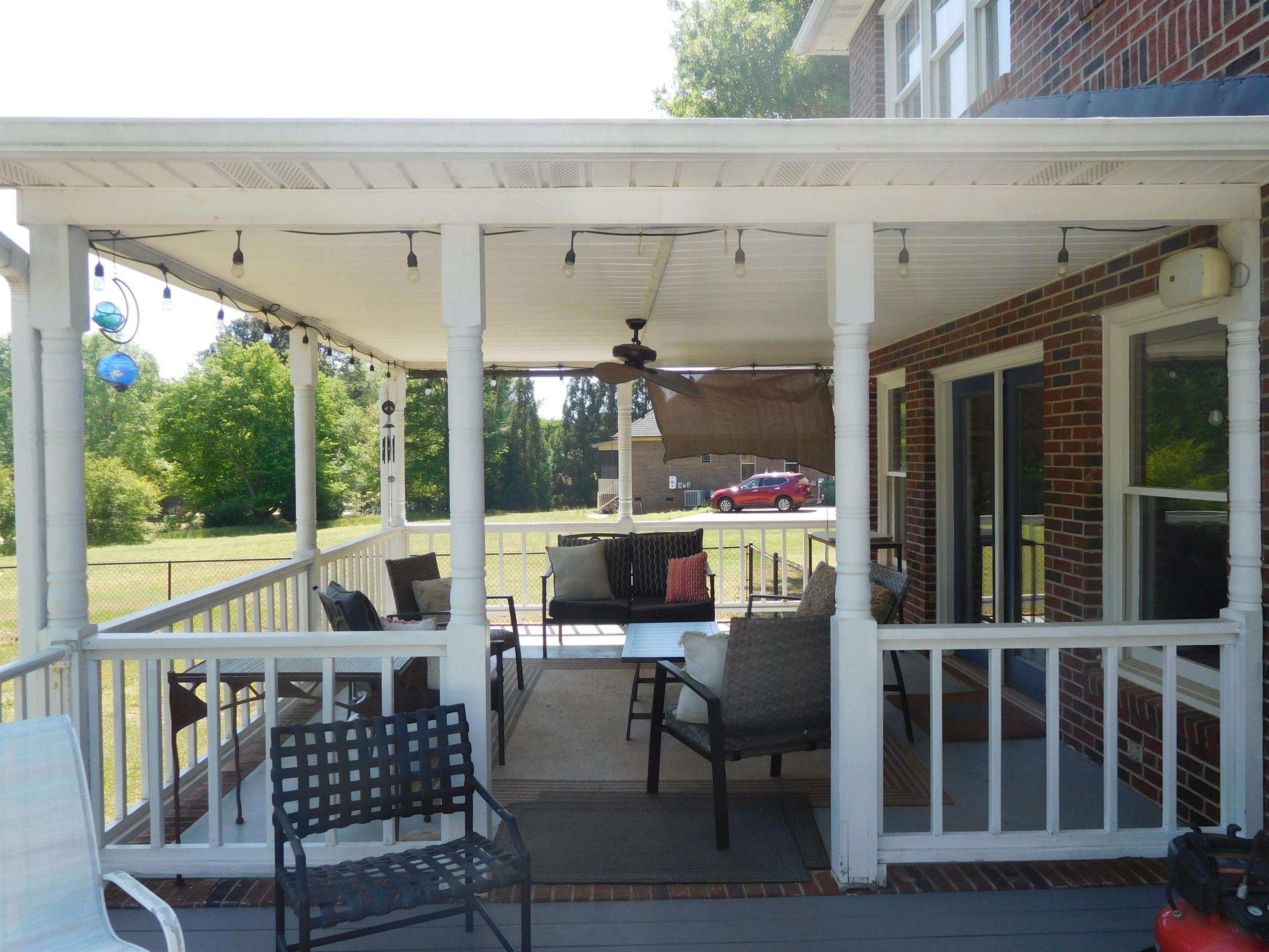 106 Hampton Drive Gaffney, SC 29341 - Photo 27 of 32