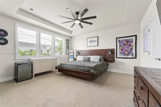 $3,500 | 1030 Eucalyptus Drive, Unit 2, Hollywood, FL 33021