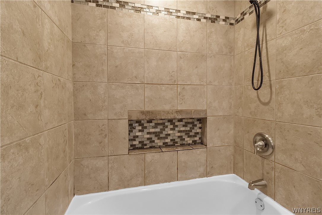 4115 South Main St Road Batavia, NY 14020 - Photo 14 of 45