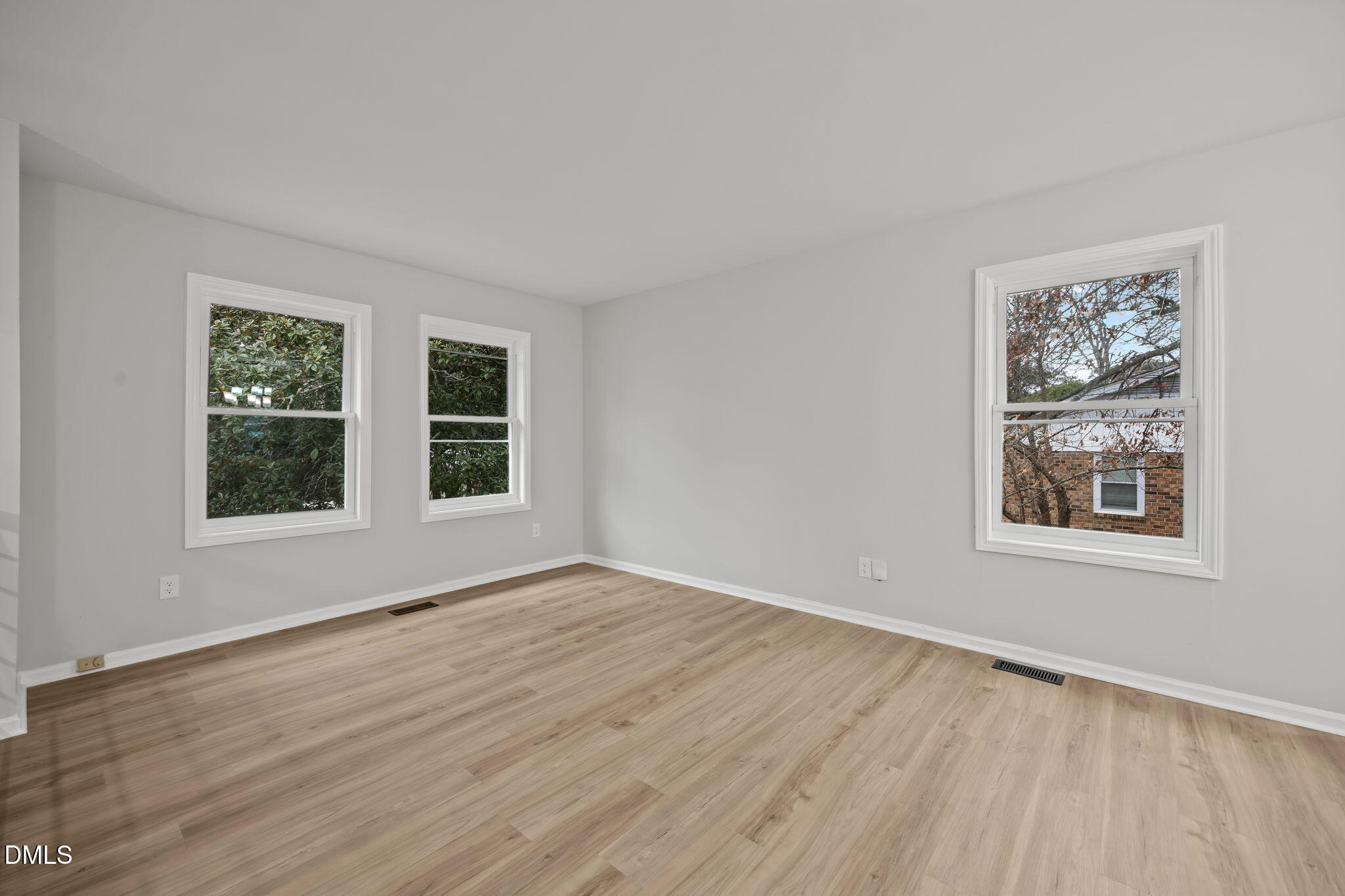 206 November Street Garner, NC 27529 - Photo 11 of 31 9-web-or-mls-IMG_0125