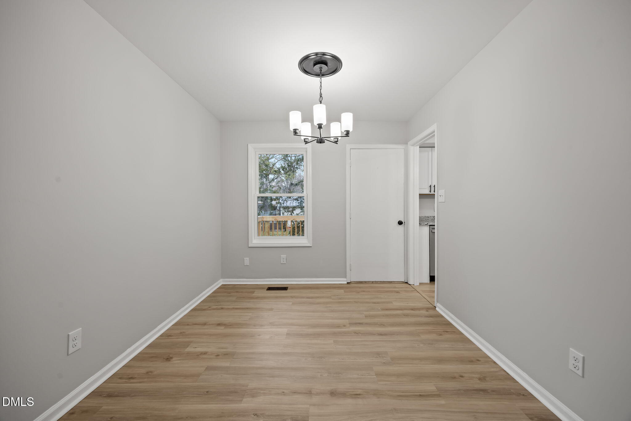 206 November Street Garner, NC 27529 - Photo 5 of 31 7-web-or-mls-IMG_0119