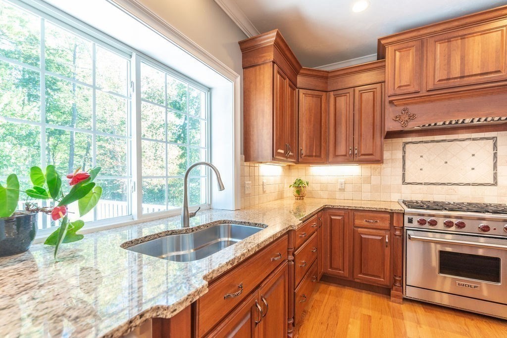 15 Connelly Hill Road Hopkinton, MA 01748 - Photo 11 of 42 Gallery Image 11