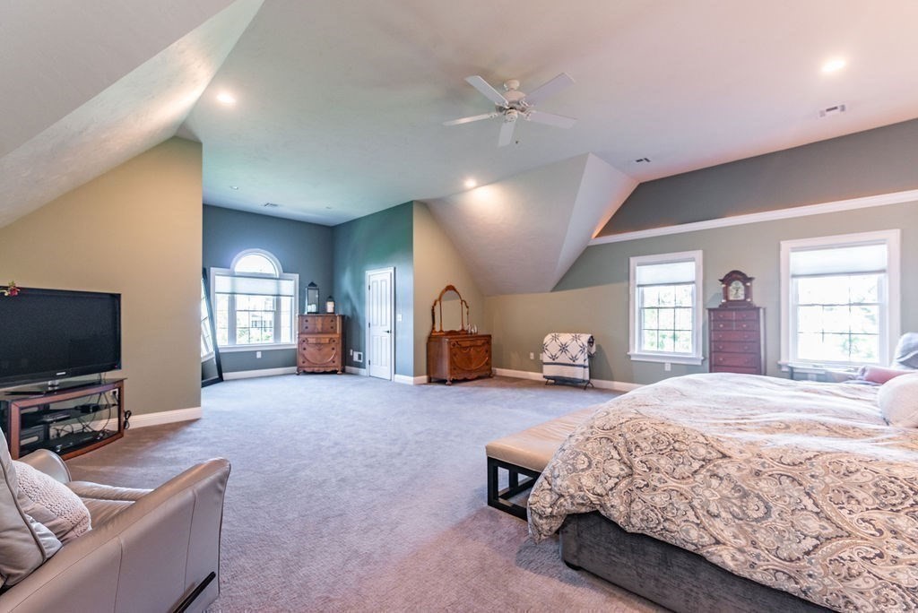 15 Connelly Hill Road Hopkinton, MA 01748 - Photo 28 of 42 Gallery Image 28