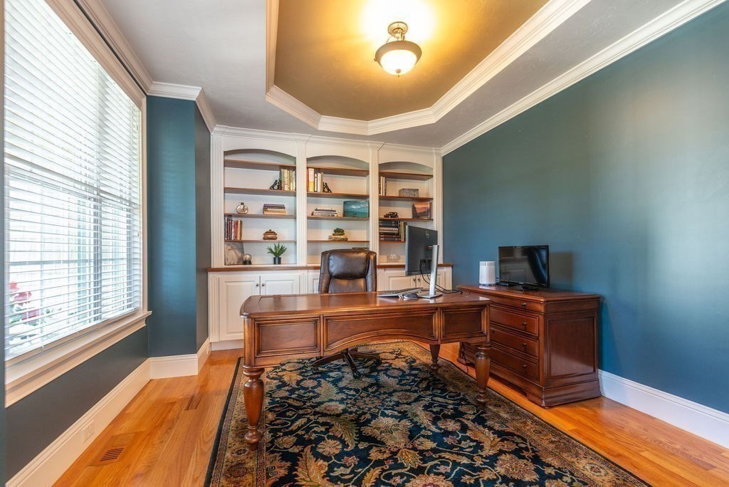15 Connelly Hill Road Hopkinton, MA 01748 - Photo 3 of 42 Gallery Image 3