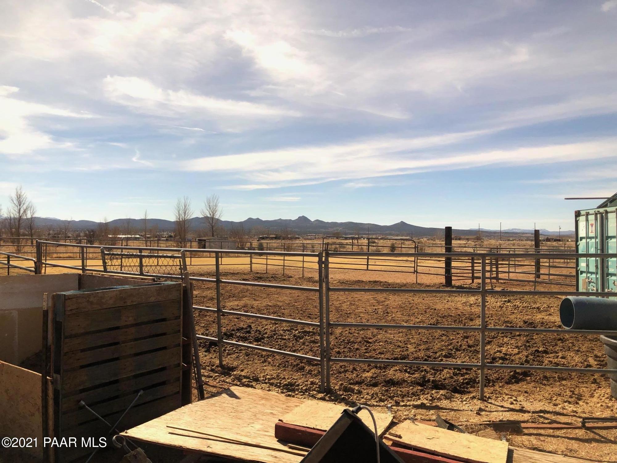 25360 North High Desert Road Paulden, AZ 86334 - Photo 14 of 16 a view of a terrace with wooden floor and city view