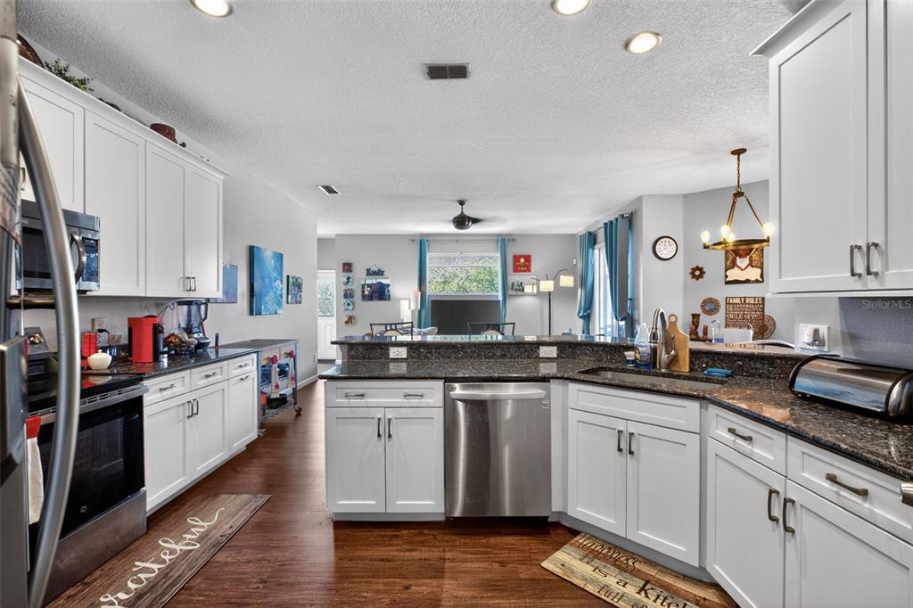 1014 Quaker Ridge Court Oviedo, FL 32765 - Photo 15 of 44