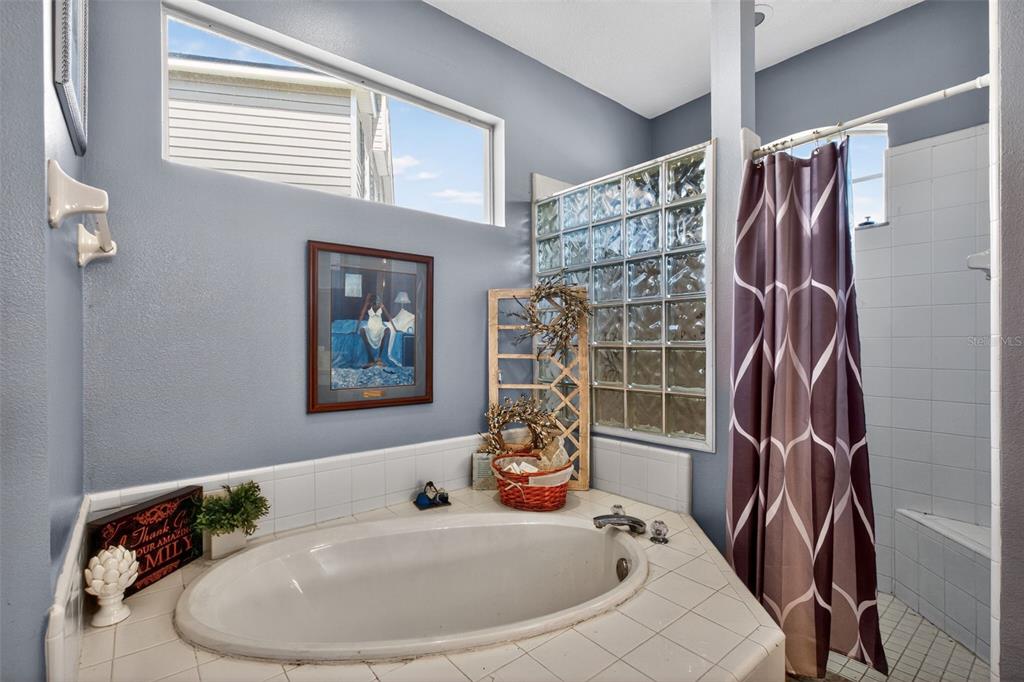 1014 Quaker Ridge Court Oviedo, FL 32765 - Photo 37 of 44