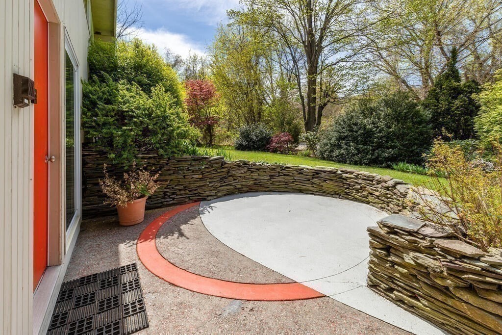 351 North Emerson Road Lexington, MA 02420 - Photo 27 of 30