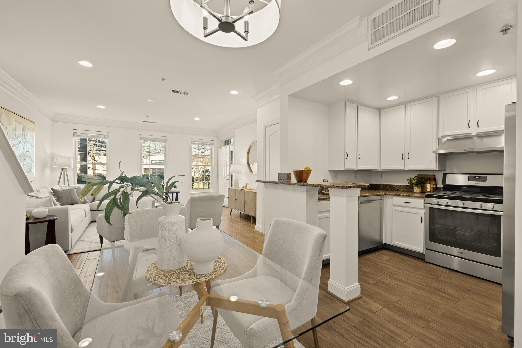 8093 Gatehouse Road, Unit 2 Falls Church, VA 22042 - Photo 11 of 35