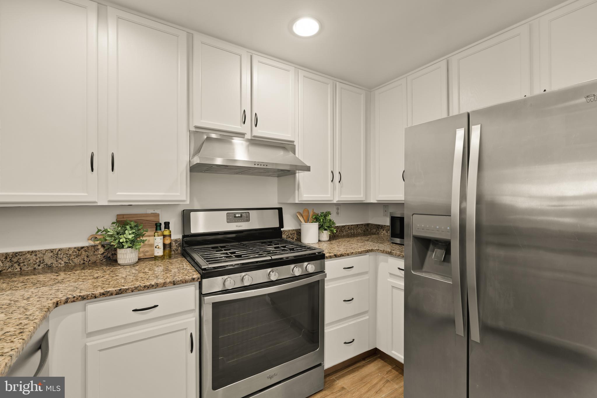 8093 Gatehouse Road, Unit 2 Falls Church, VA 22042 - Photo 16 of 35