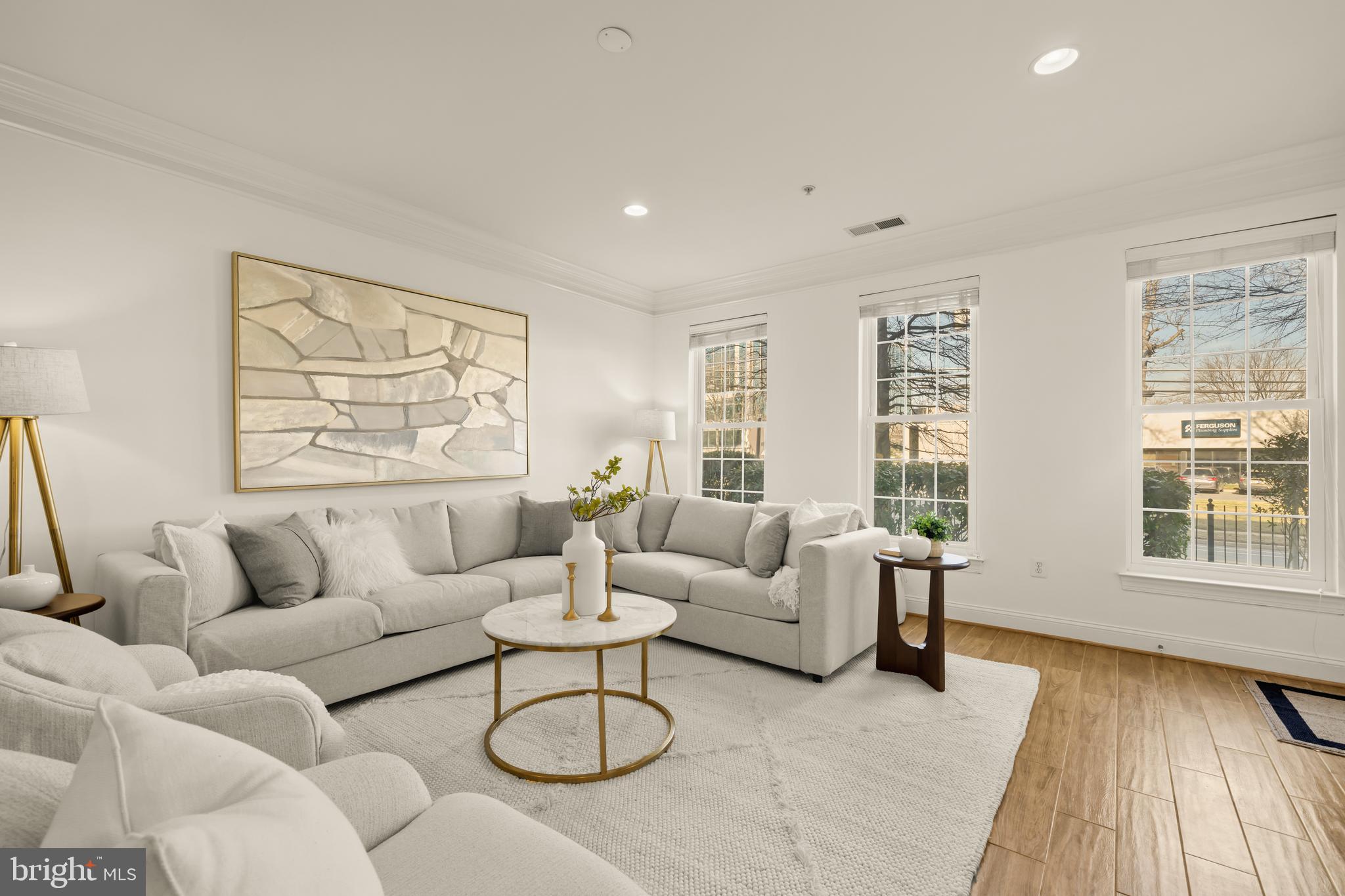 8093 Gatehouse Road, Unit 2 Falls Church, VA 22042 - Photo 3 of 35