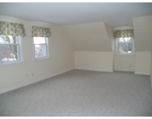 7 Nelson Road Scituate, MA 02066 - Photo 8 of 11 Gallery Image 8