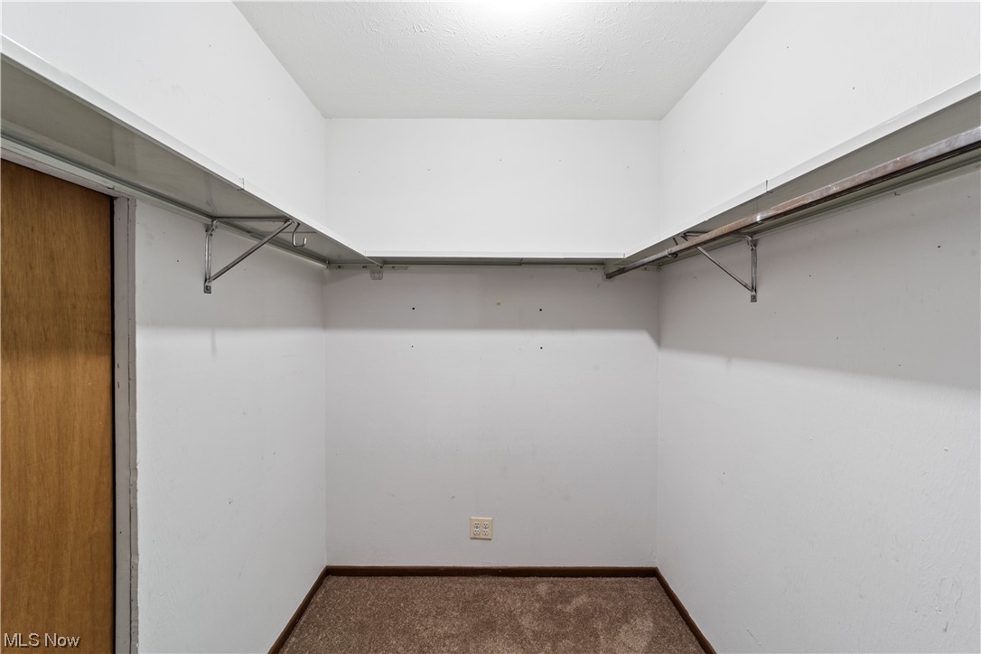 4675 Mayfield Road, Unit D South Euclid, OH 44121 - Photo 24 of 28 Second Bedroom Closet