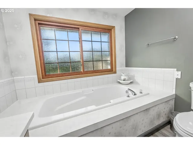 $675,000 | 8715 Southwest Tachi Court, Tualatin, OR 97062