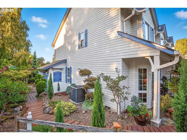 $675,000 | 8715 Southwest Tachi Court, Tualatin, OR 97062