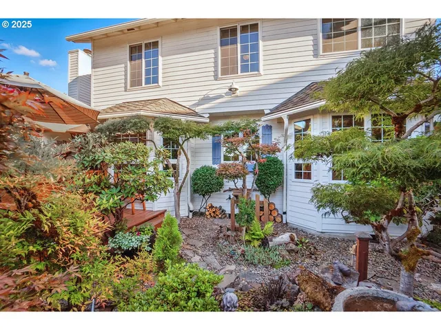 $675,000 | 8715 Southwest Tachi Court, Tualatin, OR 97062