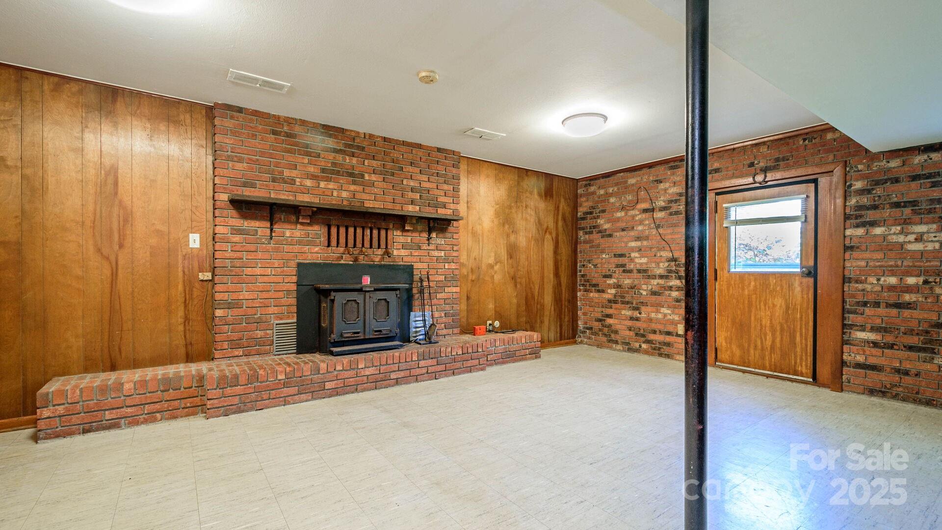 51 Bell Road Asheville, NC 28805 - Photo 25 of 38