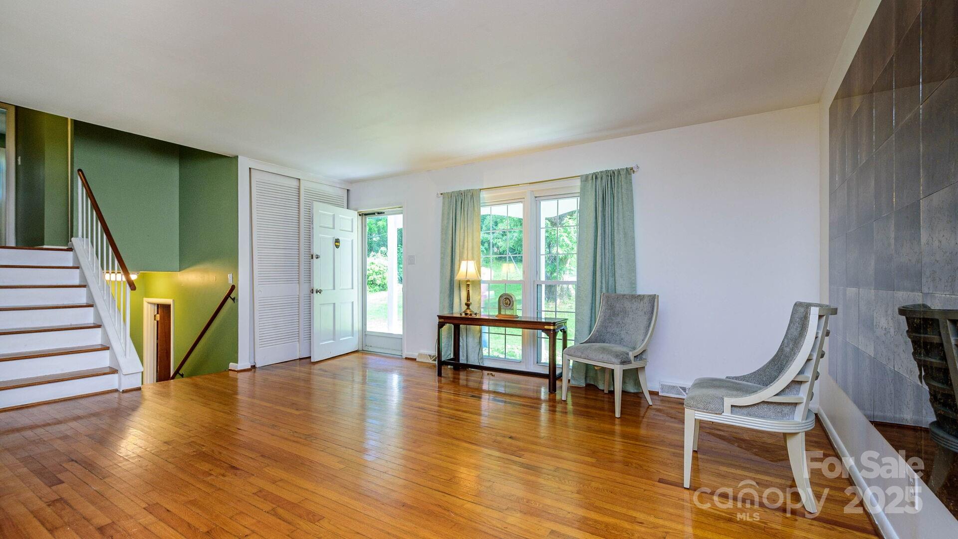 51 Bell Road Asheville, NC 28805 - Photo 9 of 38