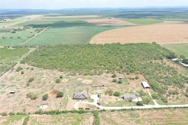 $599,999 | 2259 County Road 325, Sabinal, TX 78881
