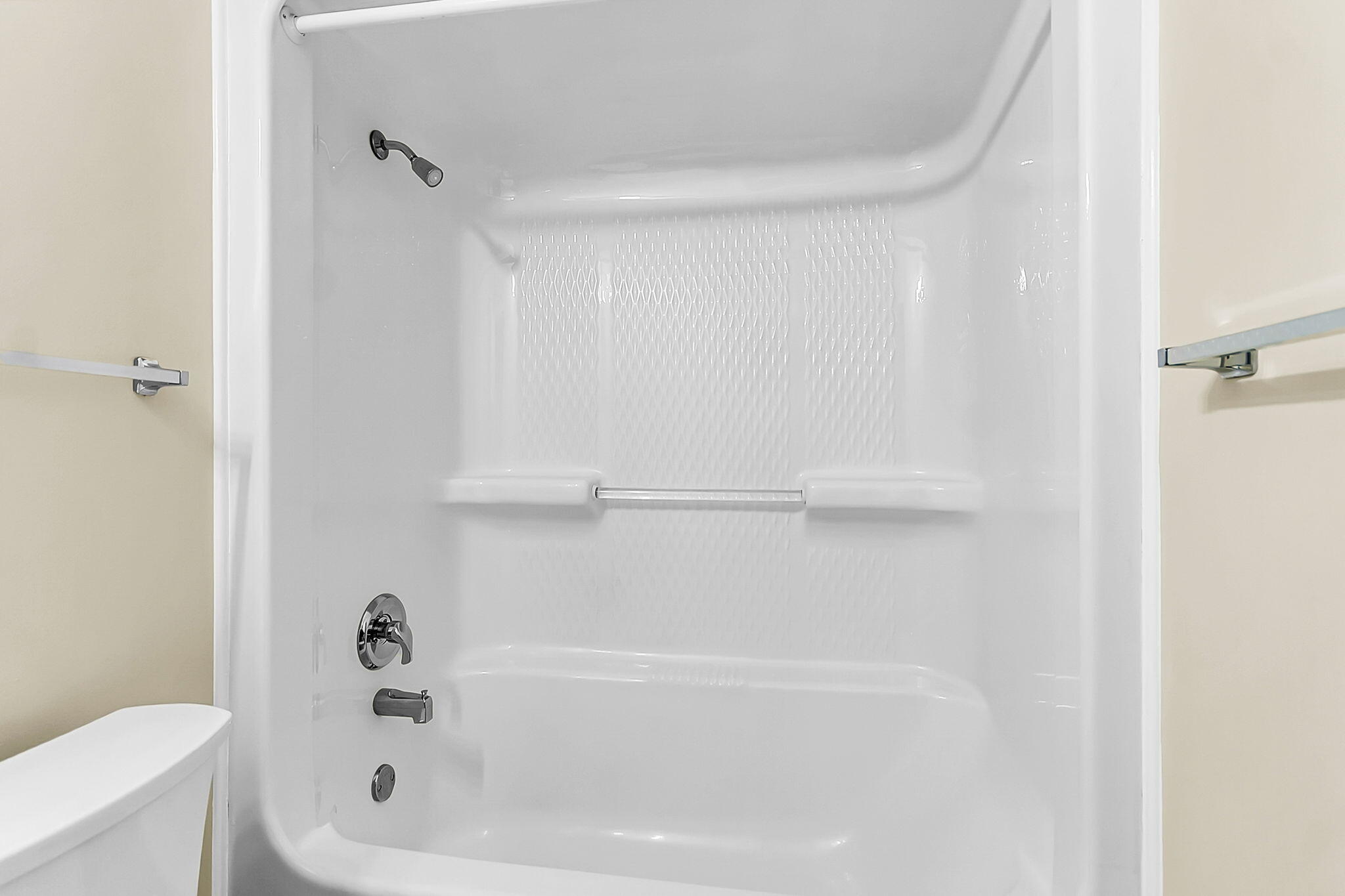 697 Hamlet Circle Goose Creek, SC 29445 - Photo 41 of 57 CREM - 697 Hamlet - interior only-25